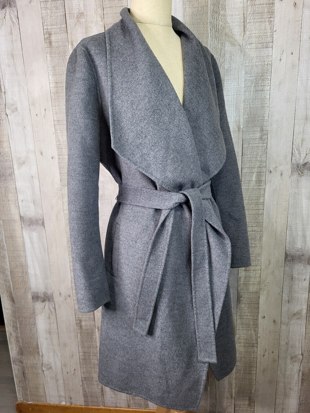 Massimo Dutti Gray Wrap Coat. Wool/Cashmere Blend. Size Large.